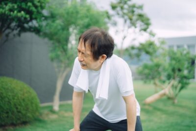 息切れを感じたら ― 見過ごしてはいけない体からのサインのアイキャッチ画像