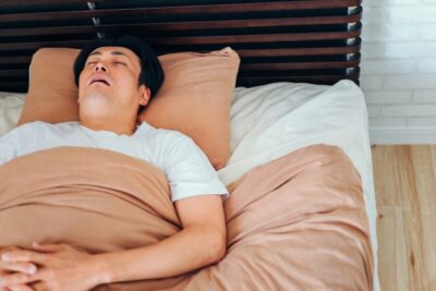 睡眠時無呼吸と心臓の意外な関係―夜間頻尿・動悸・息切れもサインかもしれませんのアイキャッチ画像